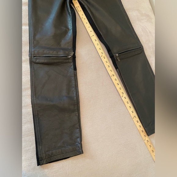 Harley-Davidson Black Leather Pants with Stretch Back Side - Picture 5 of 7